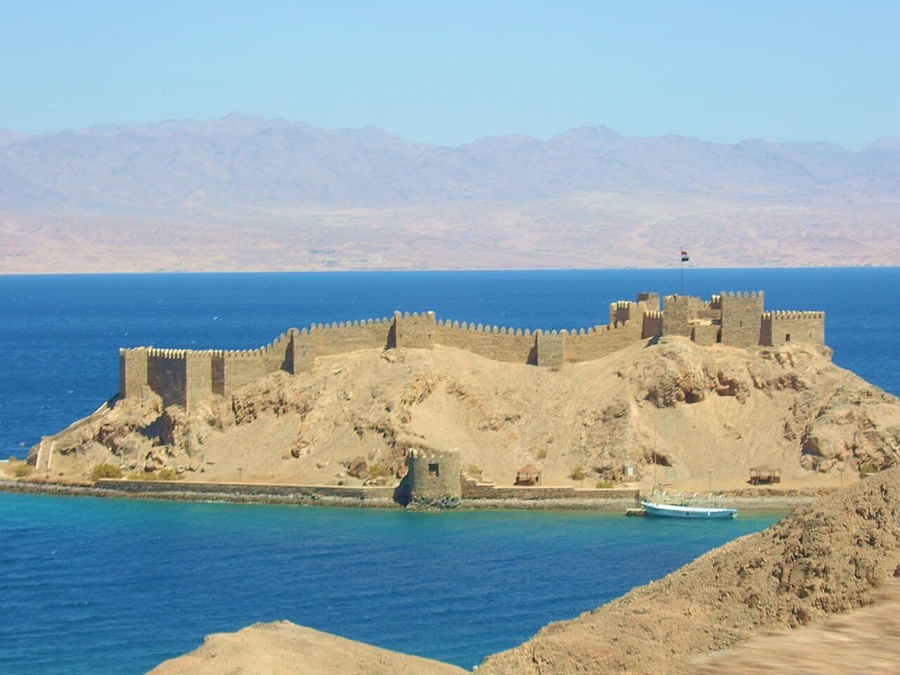 Pharaoh's Island, Taba