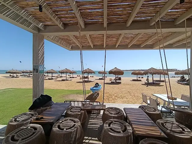 FINS KITESURFING CENTER
